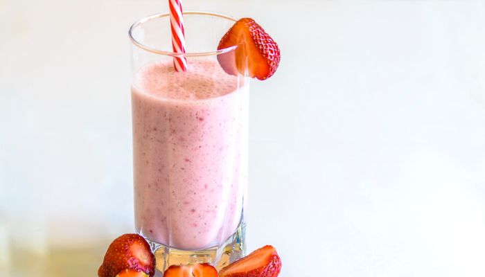 strawberry protein shake