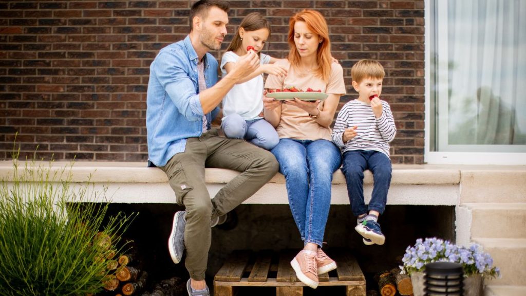 are stepparents legal guardians?